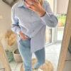 Chemise "NALLA" chemise rayé rbleu avec broderie sur le dos en forme de cœur