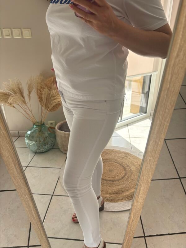 Pantalon "LINAA" pantalon skinny blanc avec poches devant et à l'arrière