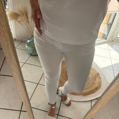 Pantalon "LINA" pantalon skinny blanc avec poches devant et à l'arrière