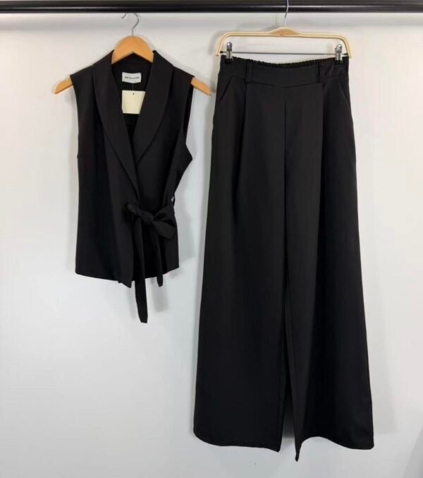 Ensemble "LOUISE" sans manche